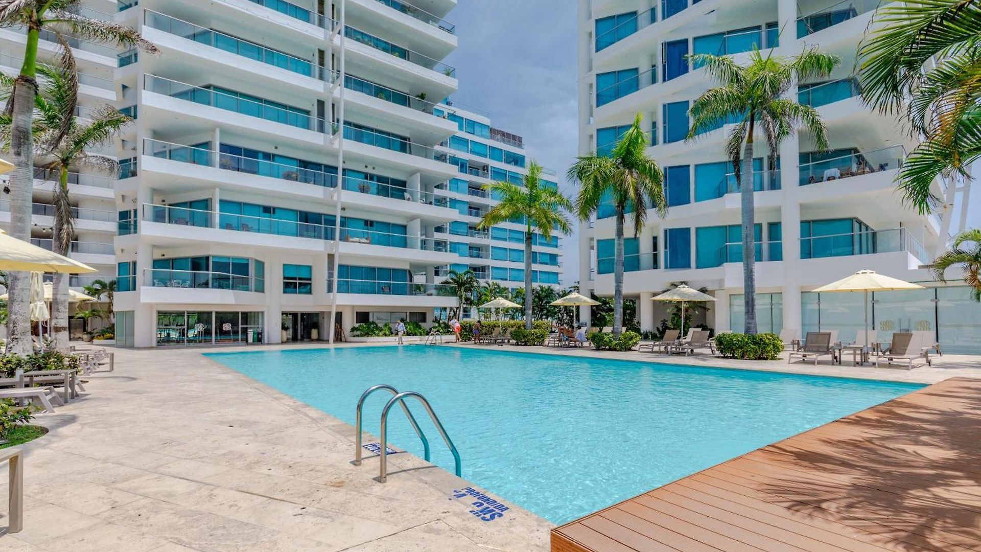 Apartamento De Lujo En Seaway935 - Morros