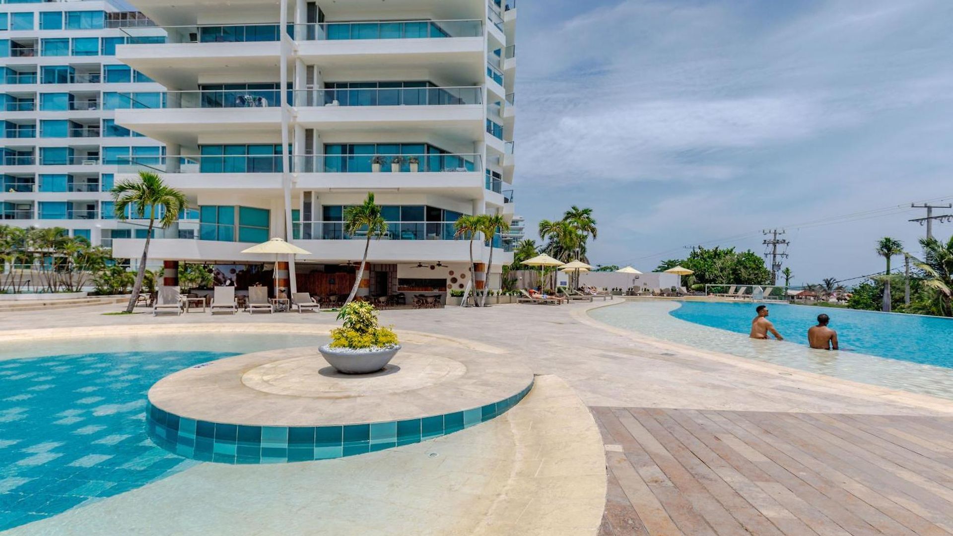 Apartamento De Lujo En Seaway935 - Morros *