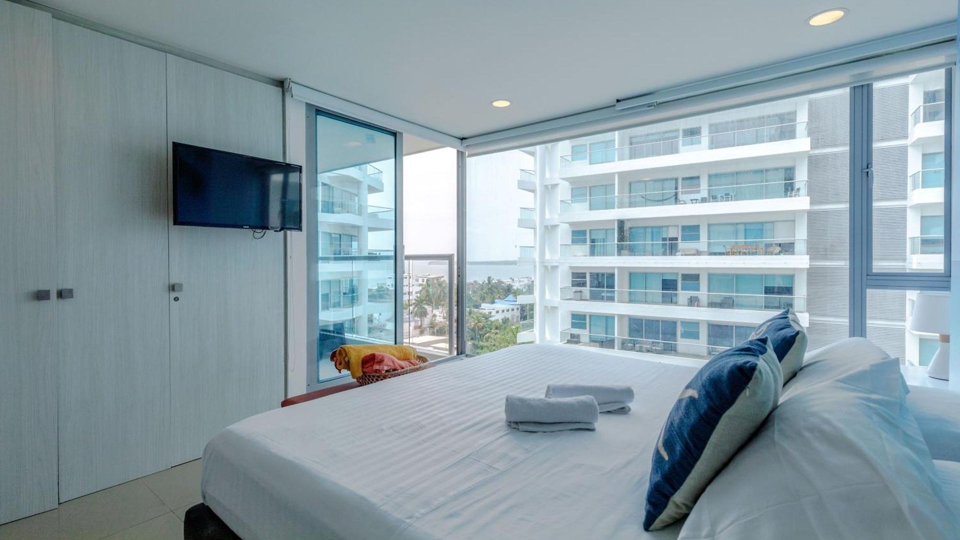 Apartamento De Lujo En Seaway935 - Morros *