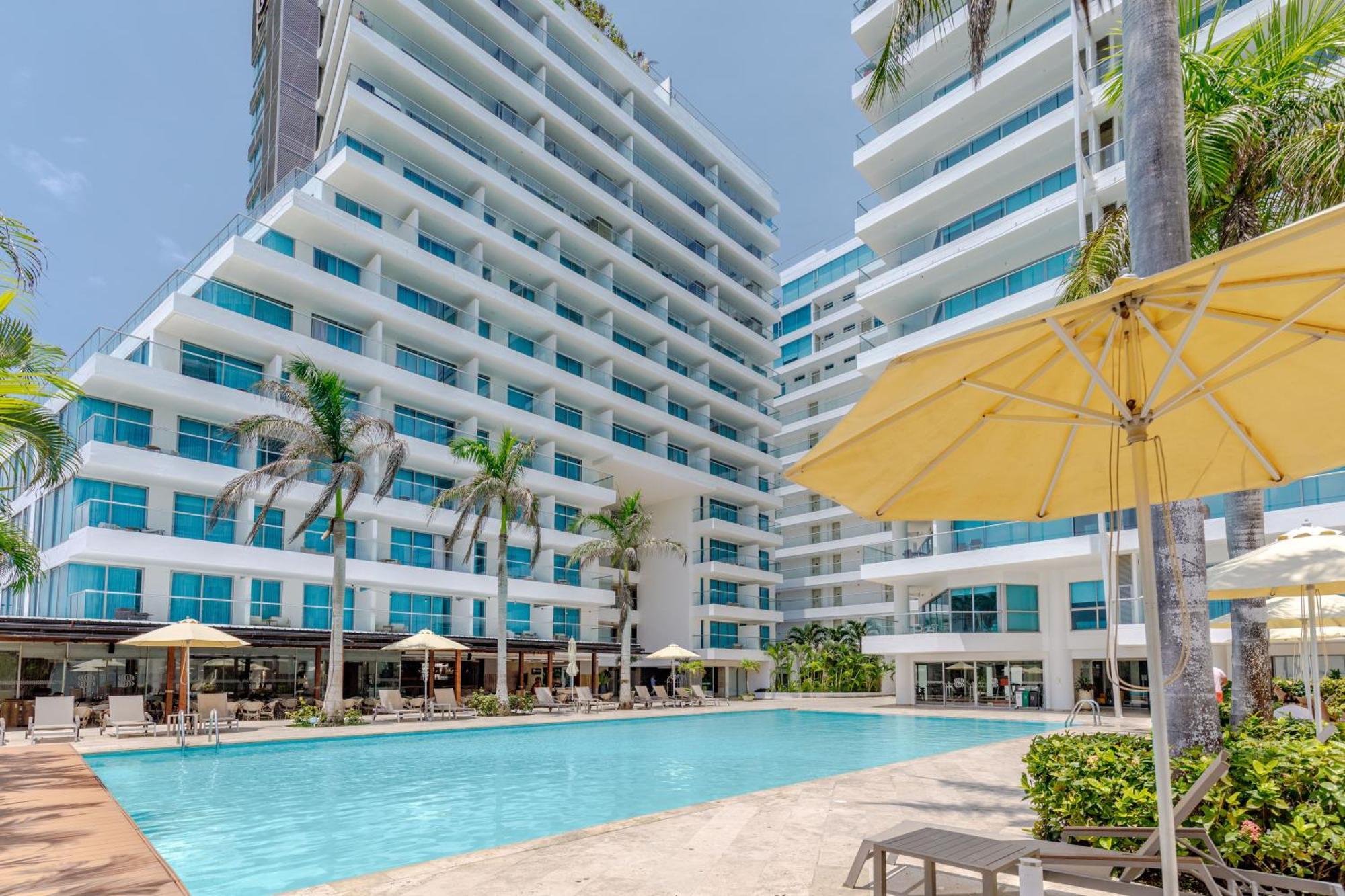 De Lujo En Seaway935 - Morros *